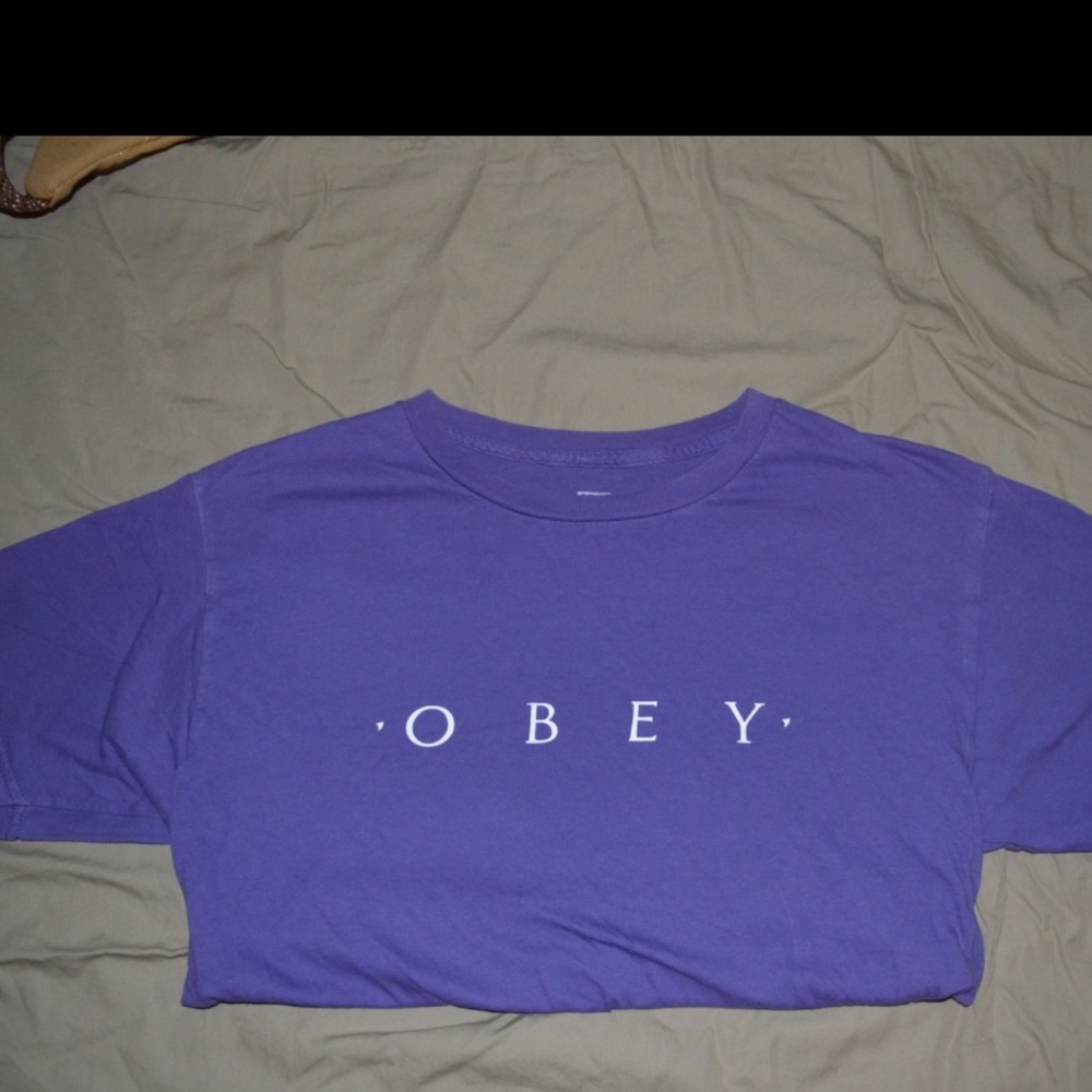 OBEY T-SHIRT